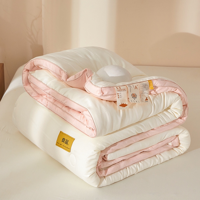 91家纺网 家纺一手货源 找家纺 晚悠家纺 2025新款A类抗菌控温保暖大豆被5.0被子被芯春秋冬被夏被爆款 奶白玉