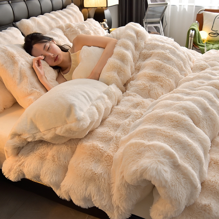 91家纺网 家纺一手货源 找家纺 同田家纺 2023直播热款牛奶绒兔毛四件套兔兔绒牛奶绒四件套轻奢白-牛奶绒泡泡纯白