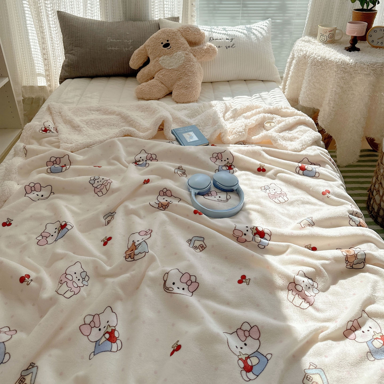 91家纺网 家纺一手货源 找家纺 美乐迪  2025新款牛奶绒羊羔绒毛毯 小猫的家