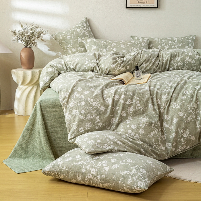 91家纺网 家纺一手货源 找家纺 七里香 2025秋冬新品A类加厚高克重原麻复古风亚麻皱皱纱印花四件套 花蕾-绿