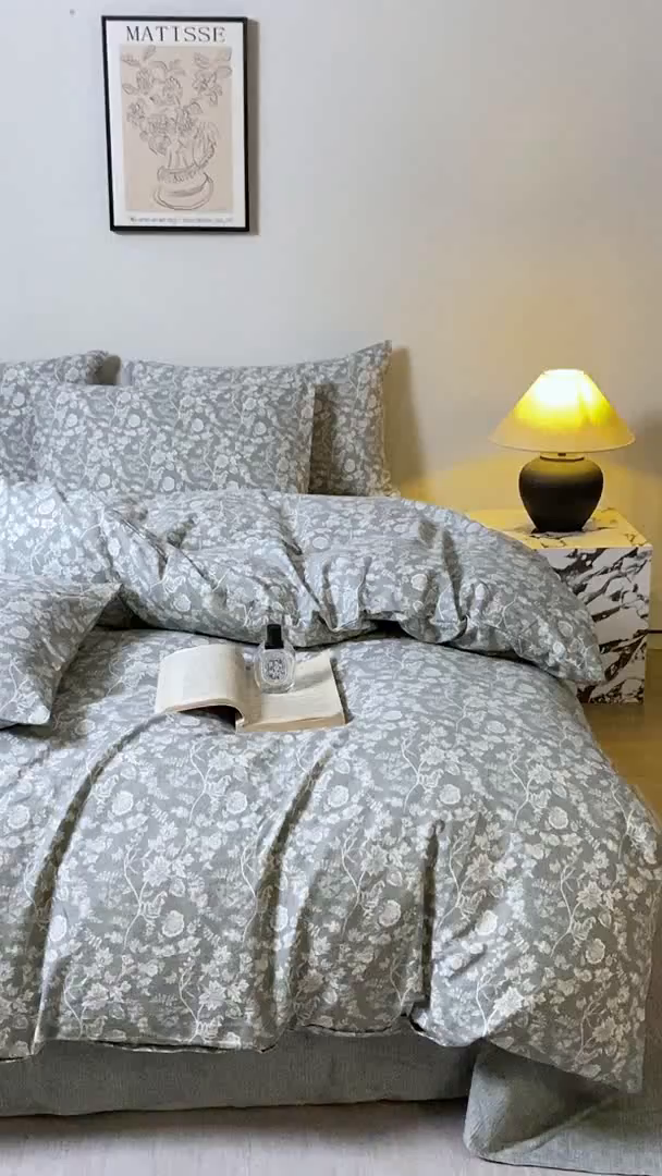 91家纺网 家纺一手货源 找家纺 七里香 2025秋冬新品A类加厚高克重原麻复古风亚麻皱皱纱印花四件套 锦簇