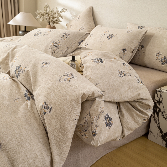 91家纺网 家纺一手货源 找家纺 七里香 2025秋冬新品A类加厚高克重原麻复古风亚麻皱皱纱印花四件套 素锦