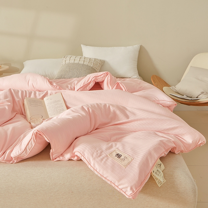 91家纺网 家纺一手货源 找家纺 晚悠家纺 2025新款提花A类原棉大豆纤维被子被芯春秋被冬被供货直播网销 粉色