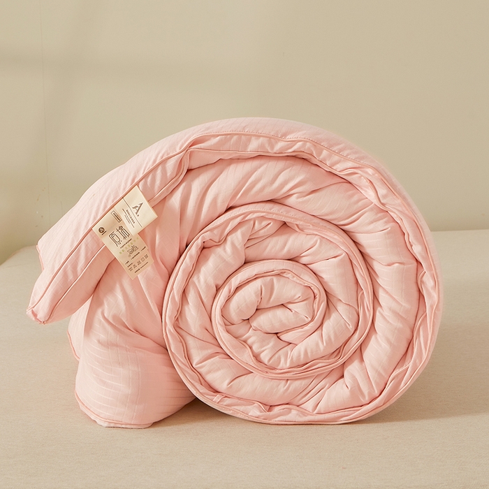 91家纺网 家纺一手货源 找家纺 晚悠家纺 2025新款提花A类原棉大豆纤维被子被芯春秋被冬被供货直播网销 粉色