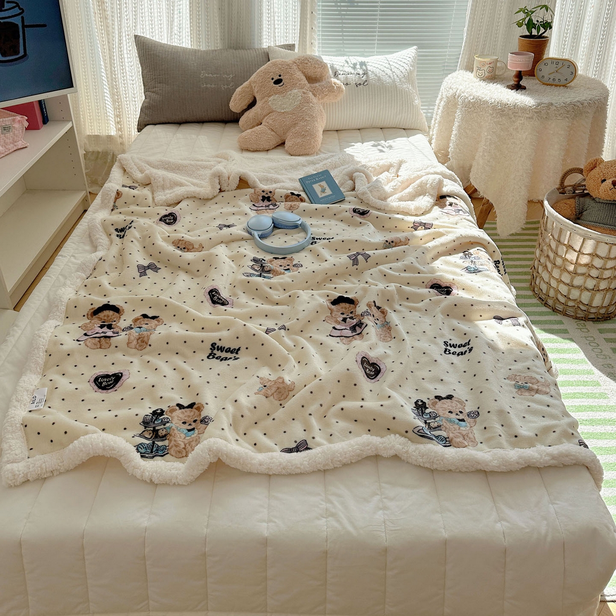 美乐迪  2025新款牛奶绒羊羔绒毛毯 茶画熊