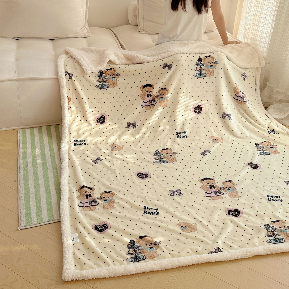 91家纺网 家纺一手货源 找家纺 美乐迪  2025新款牛奶绒羊羔绒毛毯 茶画熊