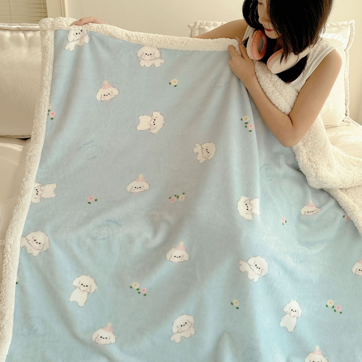 91家纺网 家纺一手货源 找家纺 美乐迪  2025新款牛奶绒羊羔绒毛毯 蓝色小狗