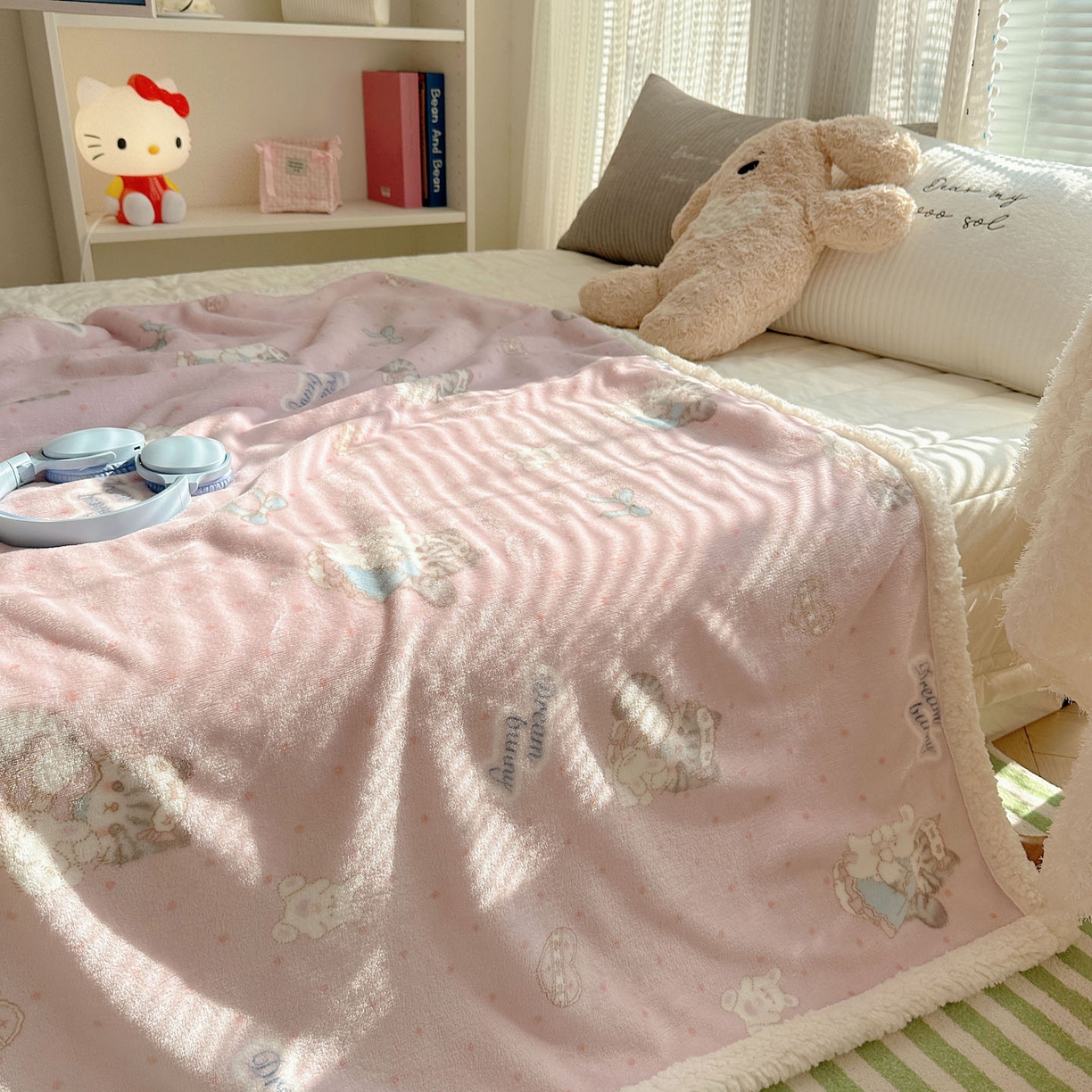 91家纺网 家纺一手货源 找家纺 美乐迪  2025新款牛奶绒羊羔绒毛毯 洛丽塔小猫