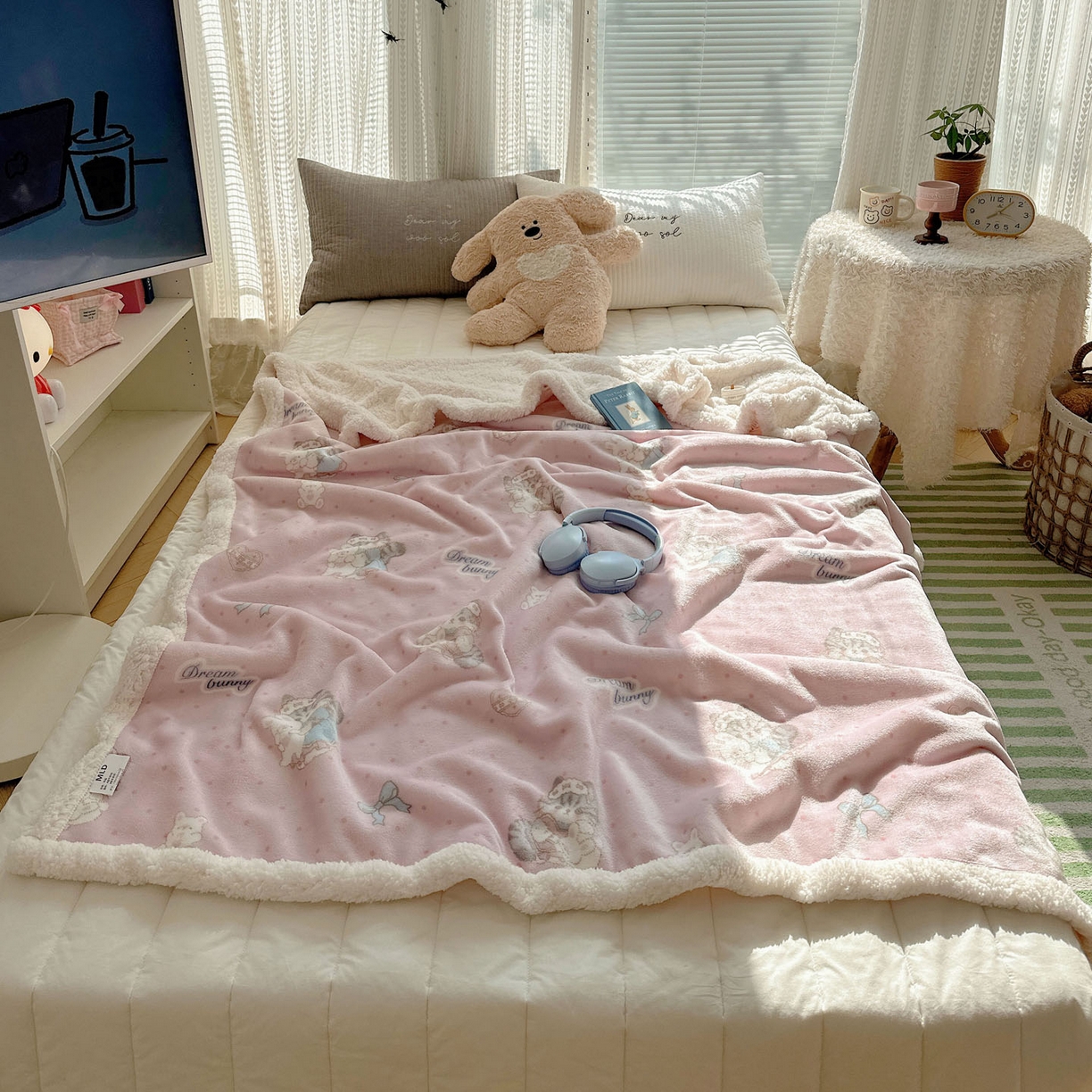 美乐迪  2025新款牛奶绒羊羔绒毛毯 洛丽塔小猫