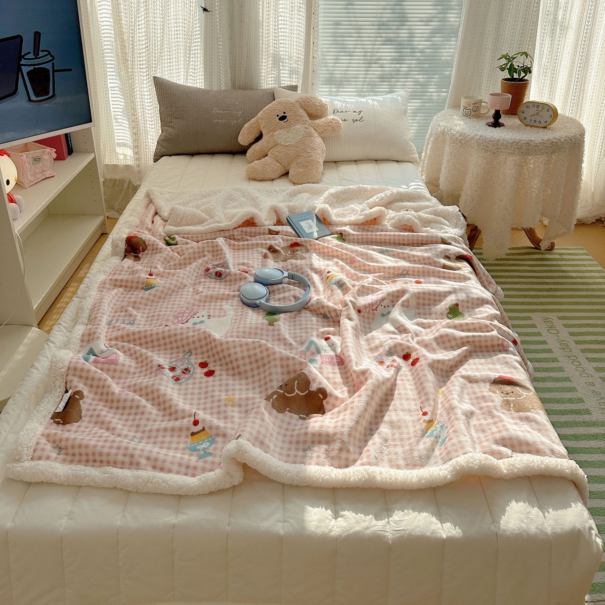 美乐迪  2025新款牛奶绒羊羔绒毛毯 圣诞狗狗