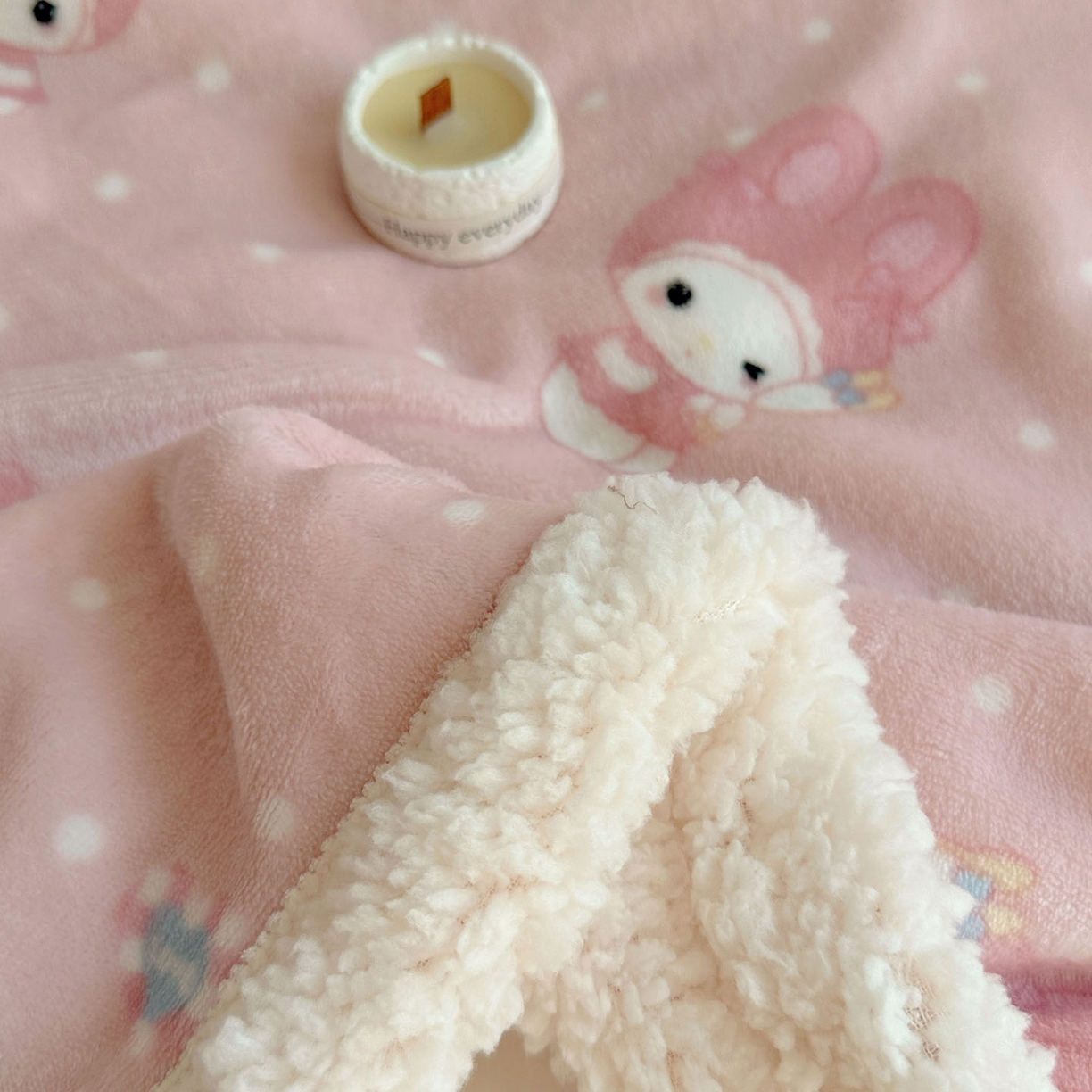 91家纺网 家纺一手货源 找家纺 美乐迪  2025新款牛奶绒羊羔绒毛毯 头套小兔