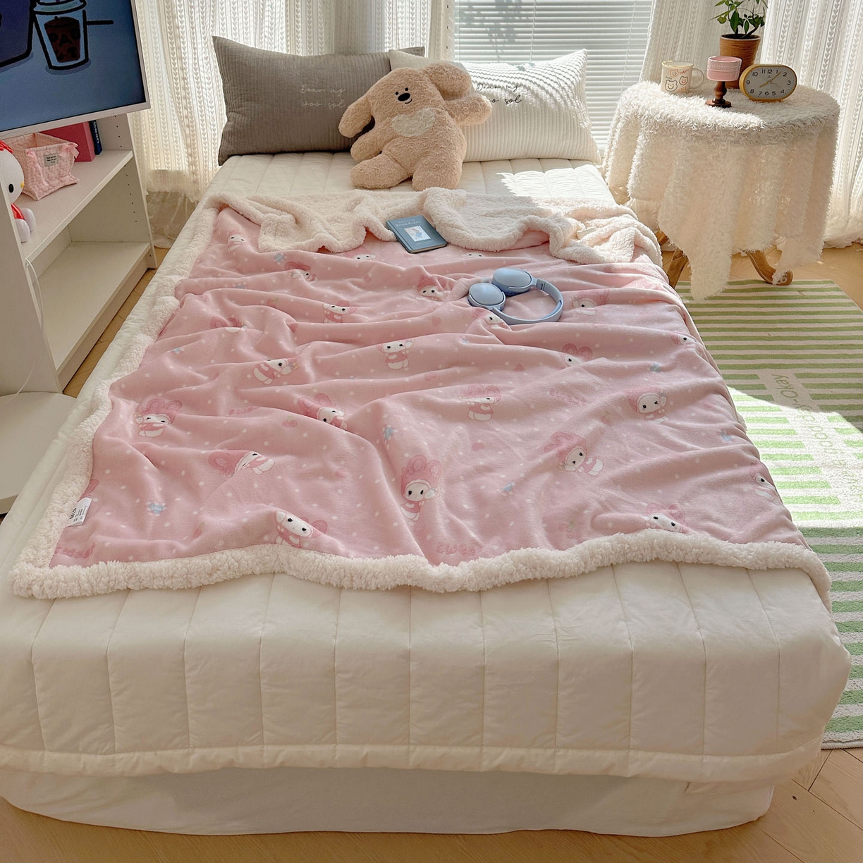 美乐迪  2025新款牛奶绒羊羔绒毛毯 头套小兔