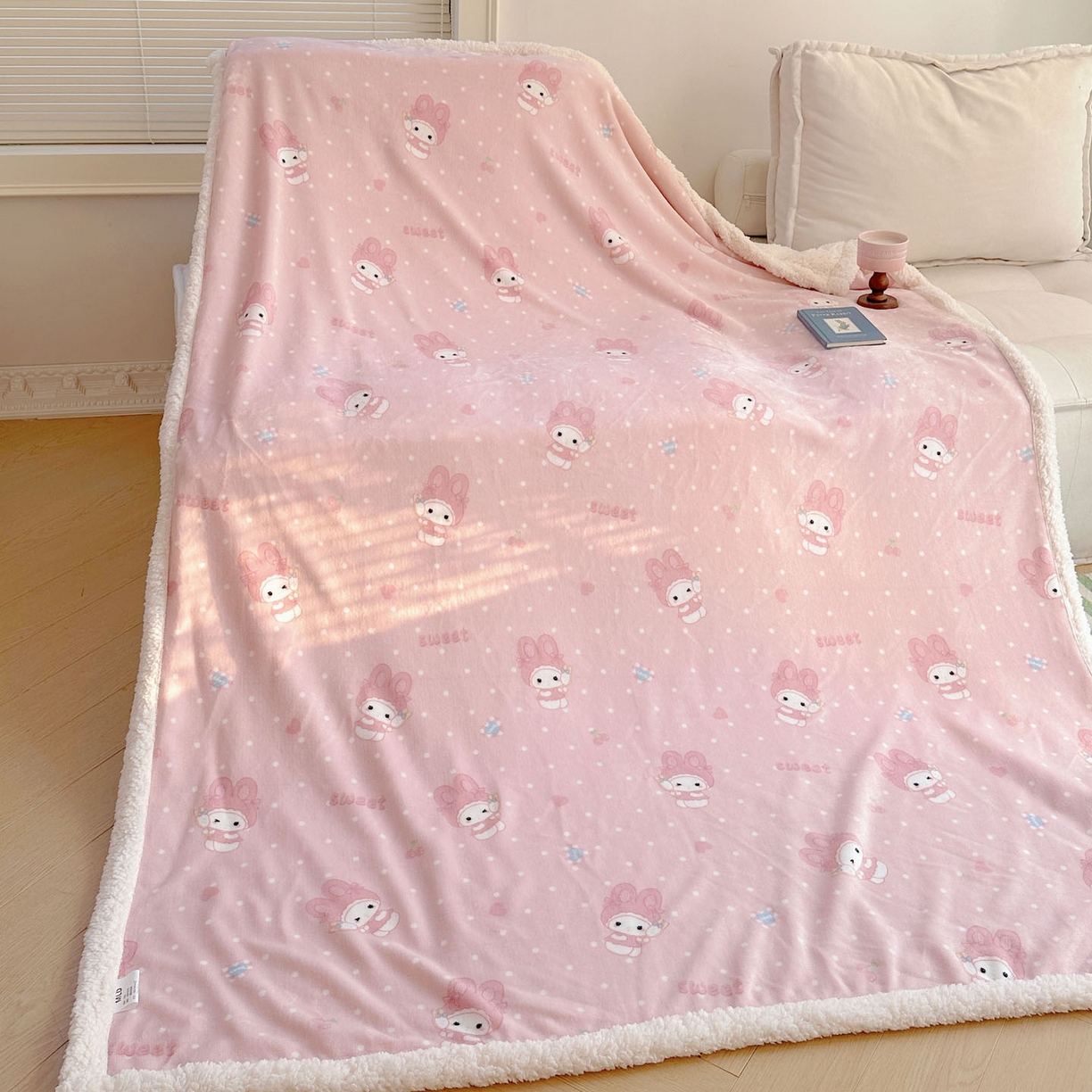 91家纺网 家纺一手货源 找家纺 美乐迪  2025新款牛奶绒羊羔绒毛毯 头套小兔