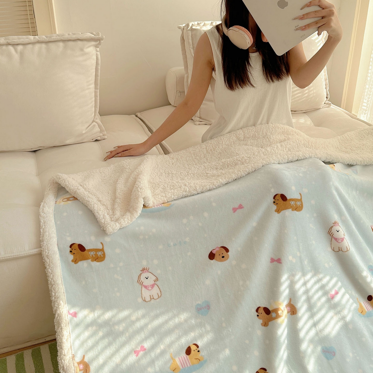 91家纺网 家纺一手货源 找家纺 美乐迪  2025新款牛奶绒羊羔绒毛毯 香肠狗