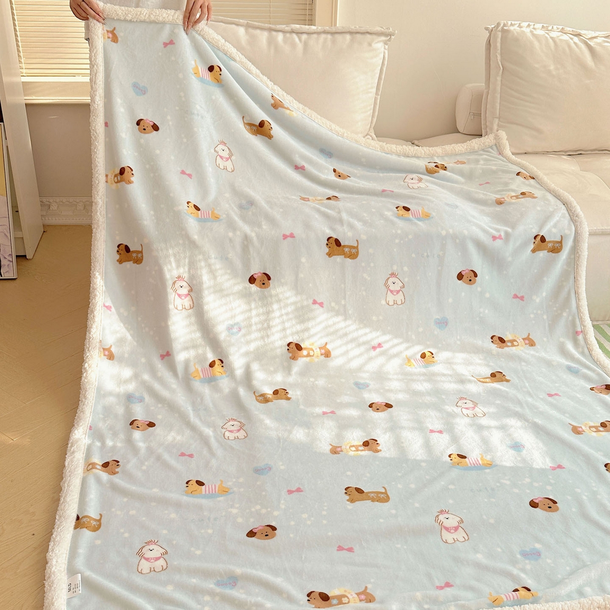 91家纺网 家纺一手货源 找家纺 美乐迪  2025新款牛奶绒羊羔绒毛毯 香肠狗