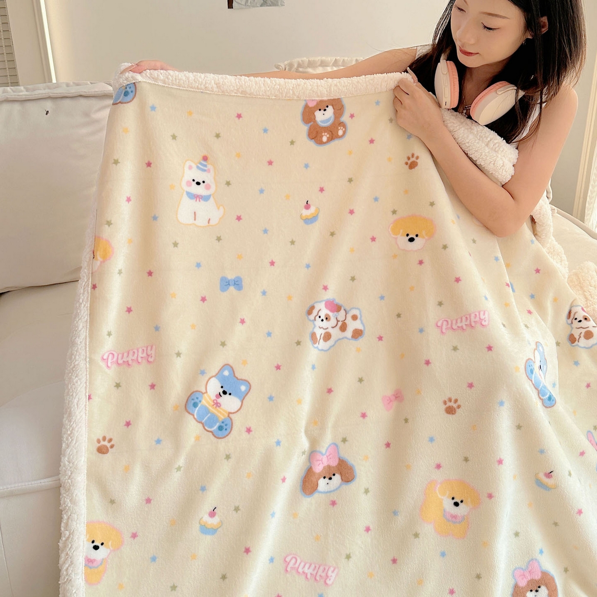 91家纺网 家纺一手货源 找家纺 美乐迪  2025新款牛奶绒羊羔绒毛毯 许愿小狗