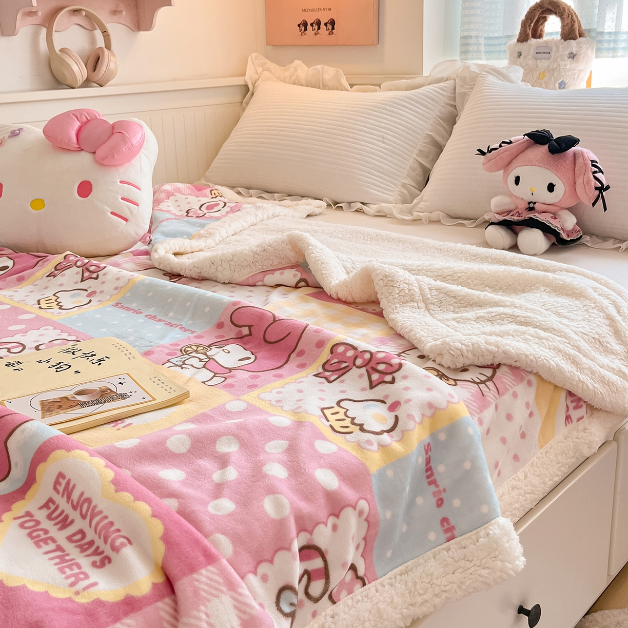 91家纺网 家纺一手货源 找家纺 金爱家 2025新款A类三丽鸥正版授权少女可爱卡通加厚牛奶绒羊羔绒毛毯多功能四季毛毯毯子 绒毛毯-MT三丽鸥糖果甜心