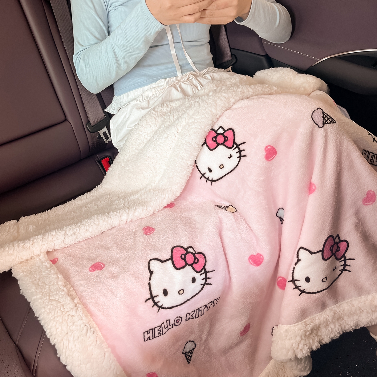 91家纺网 家纺一手货源 找家纺 金爱家 2025新款A类三丽鸥正版授权少女可爱卡通加厚牛奶绒羊羔绒毛毯多功能四季毛毯毯子 绒毛毯-MT三丽鸥甜筒KT粉