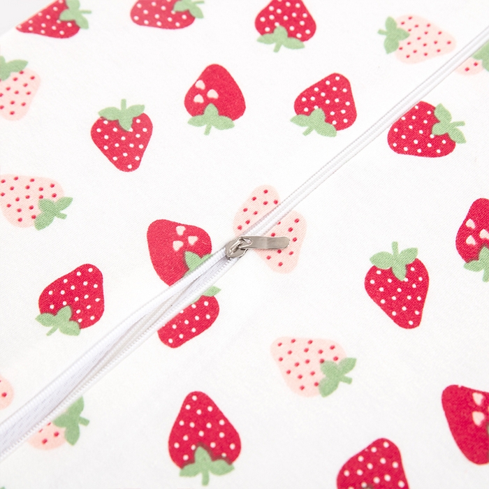 91家纺网 家纺一手货源 找家纺 大黄蜂家居家纺 2025新款针织棉儿童乳胶枕 小草莓