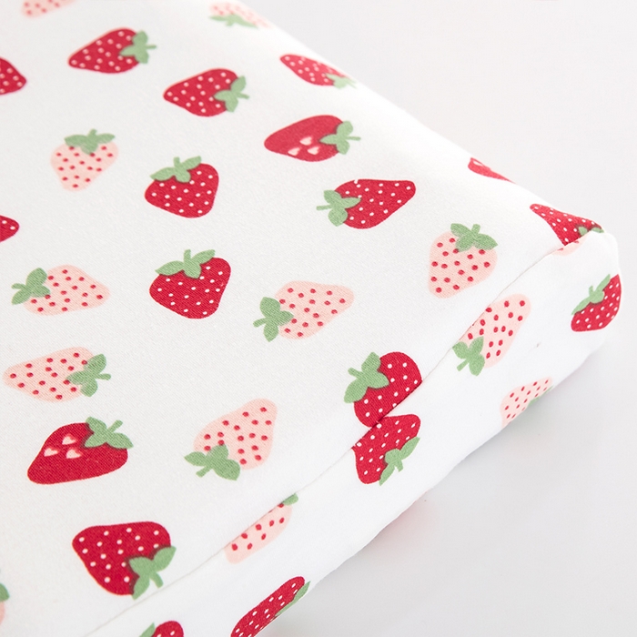 91家纺网 家纺一手货源 找家纺 大黄蜂家居家纺 2025新款针织棉儿童乳胶枕 小草莓