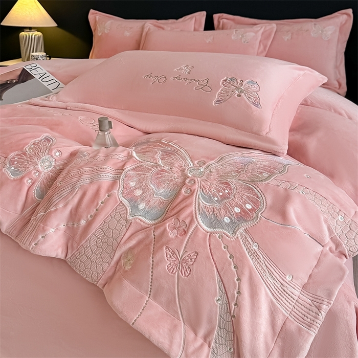 91家纺网 家纺一手货源 找家纺 （总）锦铭源家纺 2025新款75D全消光超柔樱花绒绣花四件套牛奶绒四件套【有买家秀】