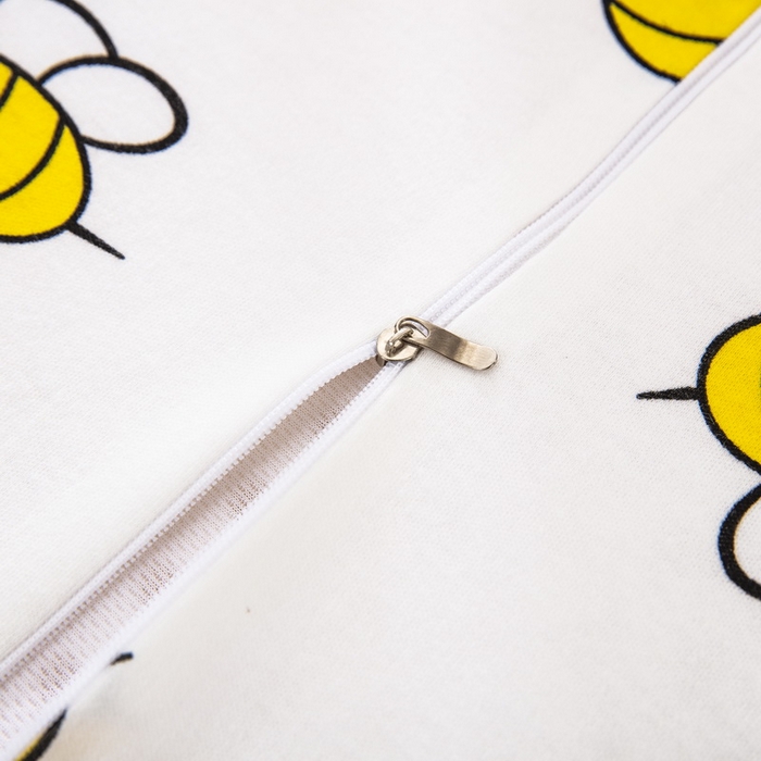 91家纺网 家纺一手货源 找家纺 大黄蜂家居家纺 2025新款针织棉儿童乳胶枕 小黄蜂