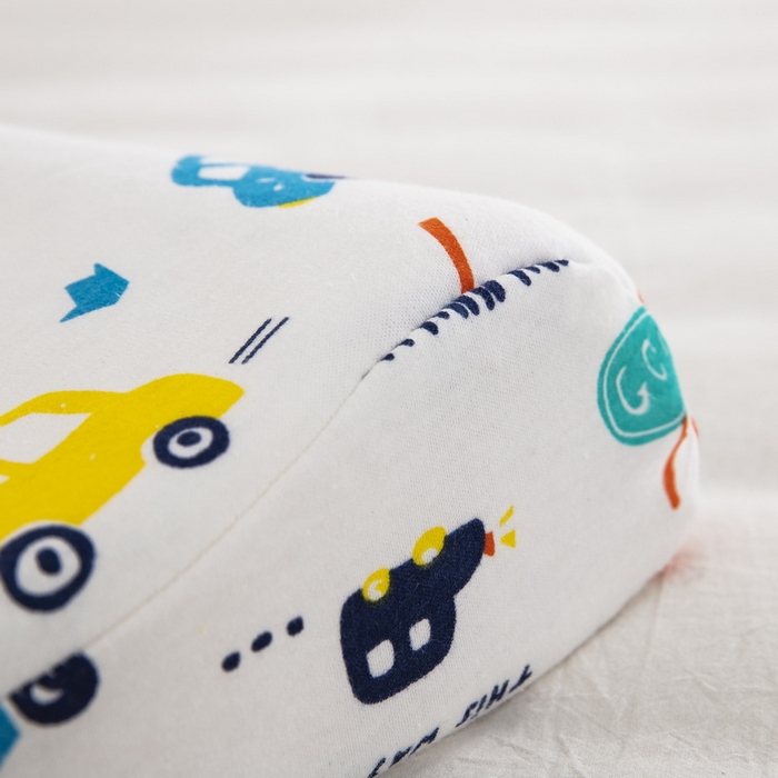 91家纺网 家纺一手货源 找家纺 大黄蜂家居家纺 2025新款针织棉儿童乳胶枕 快乐汽车