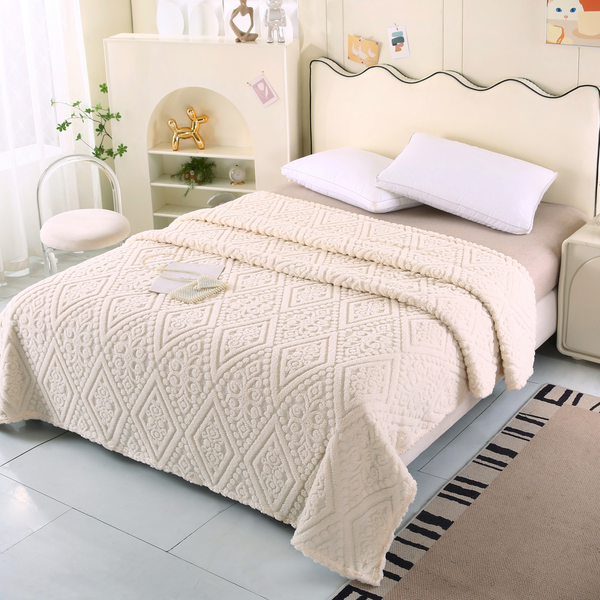 91家纺网 家纺一手货源 找家纺 巴木赫 2025新款如意阁塔芙绒毯子毛毯 白色