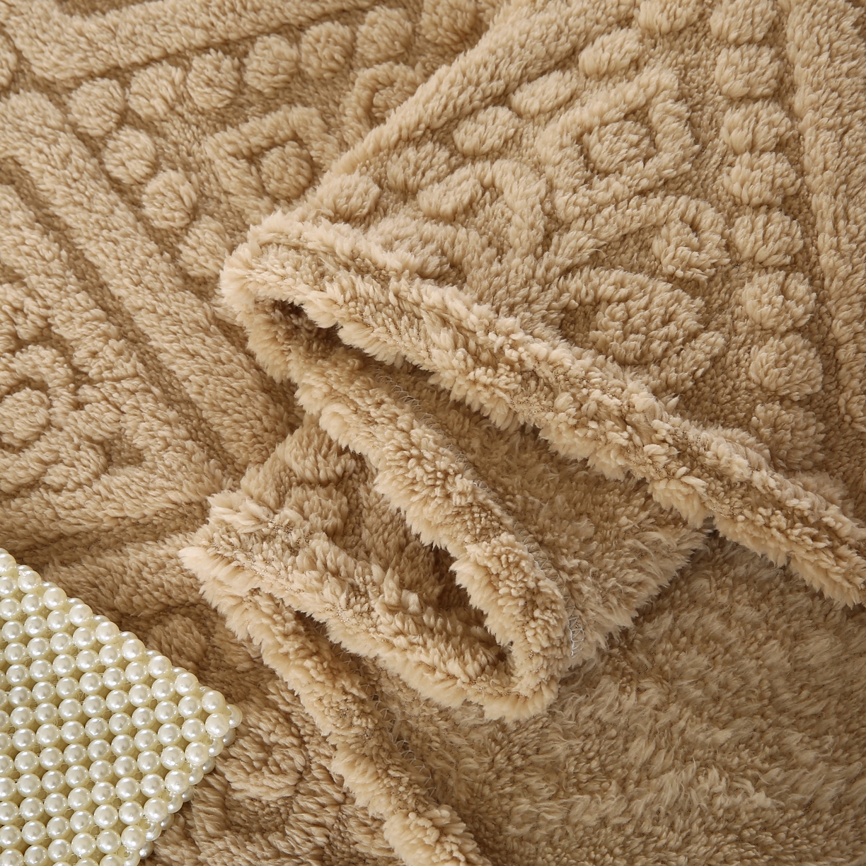 91家纺网 家纺一手货源 找家纺 巴木赫 2025新款如意阁塔芙绒毯子毛毯 卡其