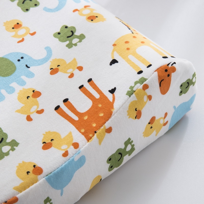 91家纺网 家纺一手货源 找家纺 大黄蜂家居家纺 2025新款针织棉儿童乳胶枕 长颈鹿