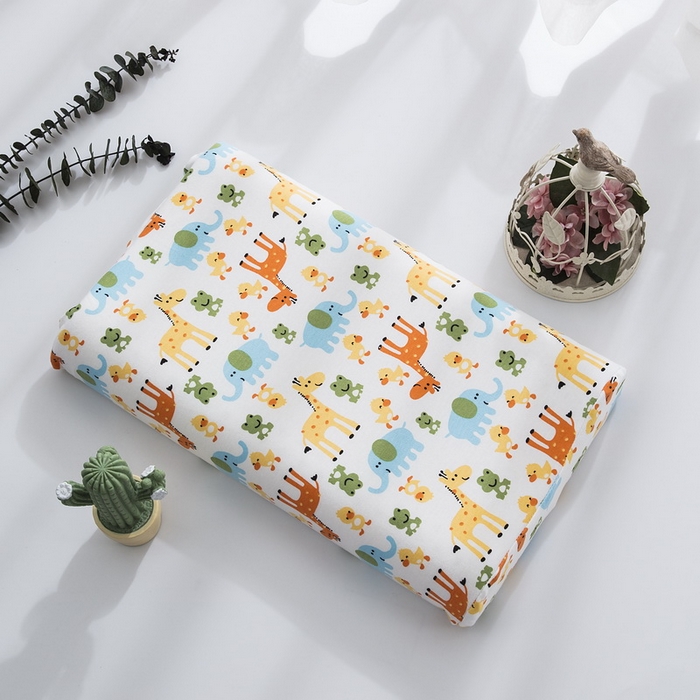 大黄蜂家居家纺 2025新款针织棉儿童乳胶枕长颈鹿