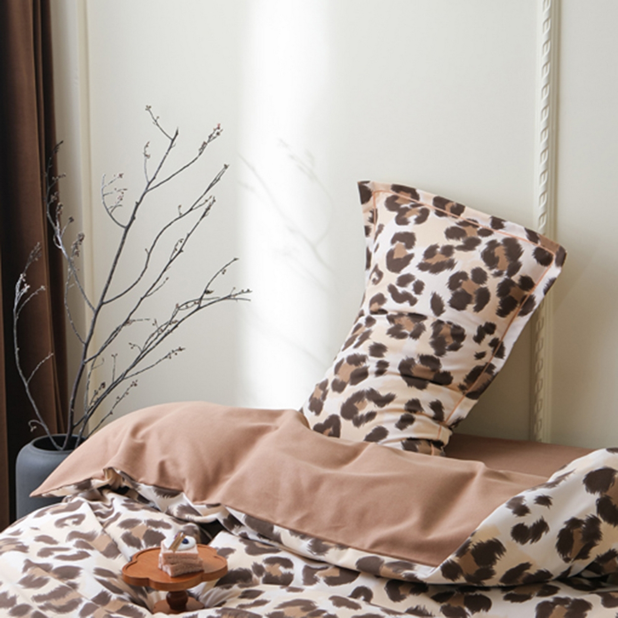 91家纺网 家纺一手货源 找家纺 慕绸家纺（原萌宝老粗布厂家） 2025秋冬新款加厚纯棉磨毛印花四件套 豹纹