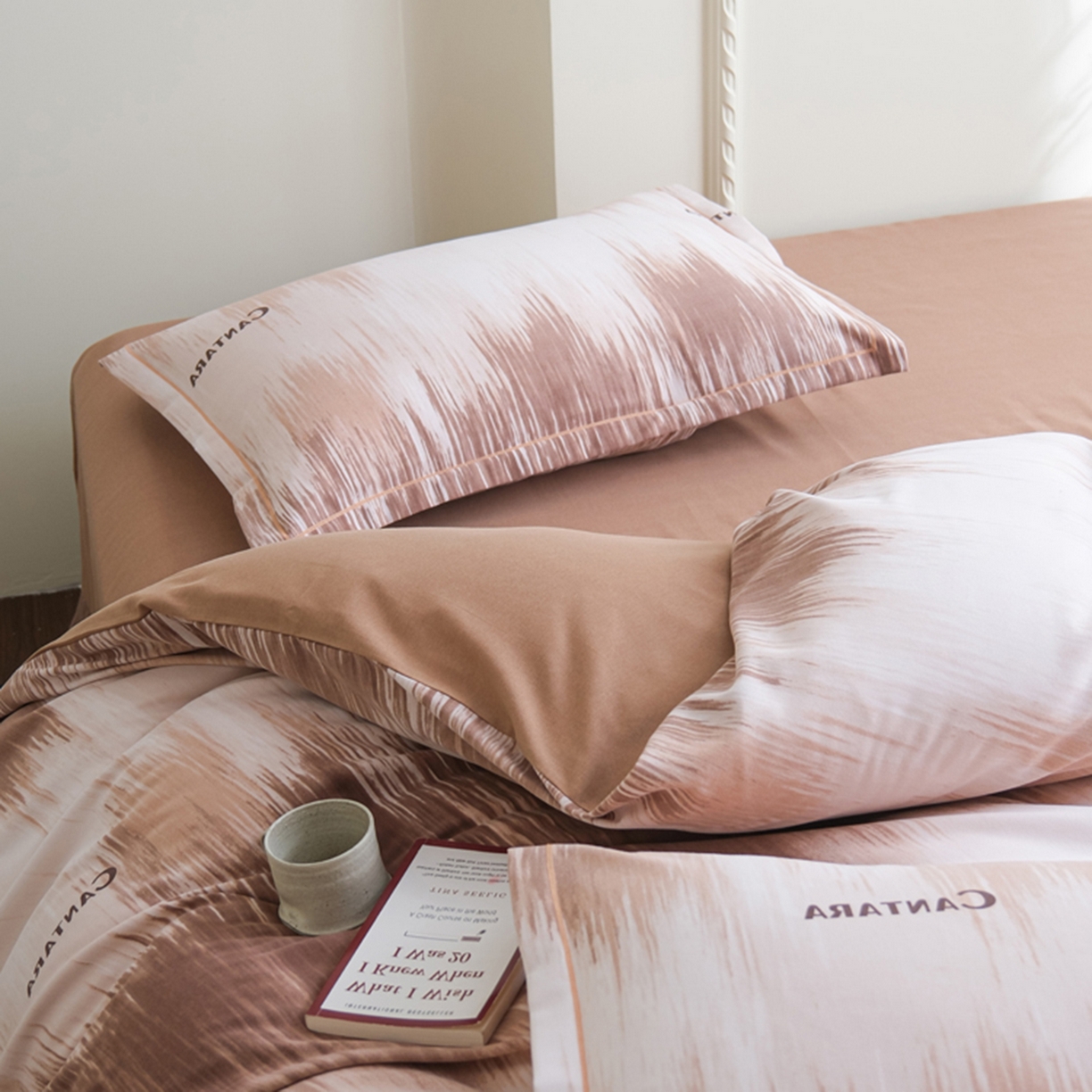 91家纺网 家纺一手货源 找家纺 慕绸家纺（原萌宝老粗布厂家） 2025秋冬新款加厚纯棉磨毛印花四件套 焦糖慕斯