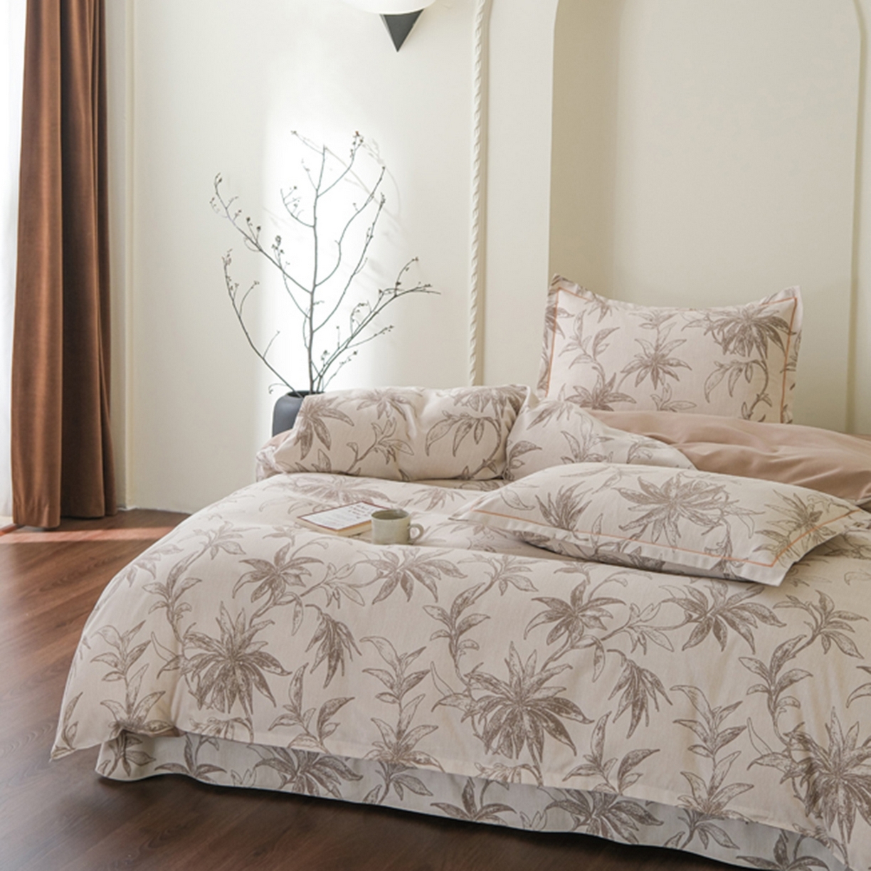 91家纺网 家纺一手货源 找家纺 慕绸家纺（原萌宝老粗布厂家） 2025秋冬新款加厚纯棉磨毛印花四件套 鎏金踪影