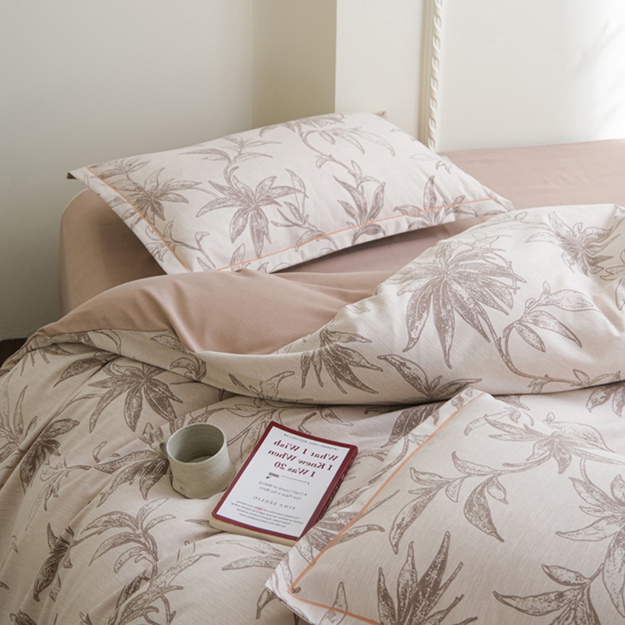 91家纺网 家纺一手货源 找家纺 慕绸家纺（原萌宝老粗布厂家） 2025秋冬新款加厚纯棉磨毛印花四件套 鎏金踪影