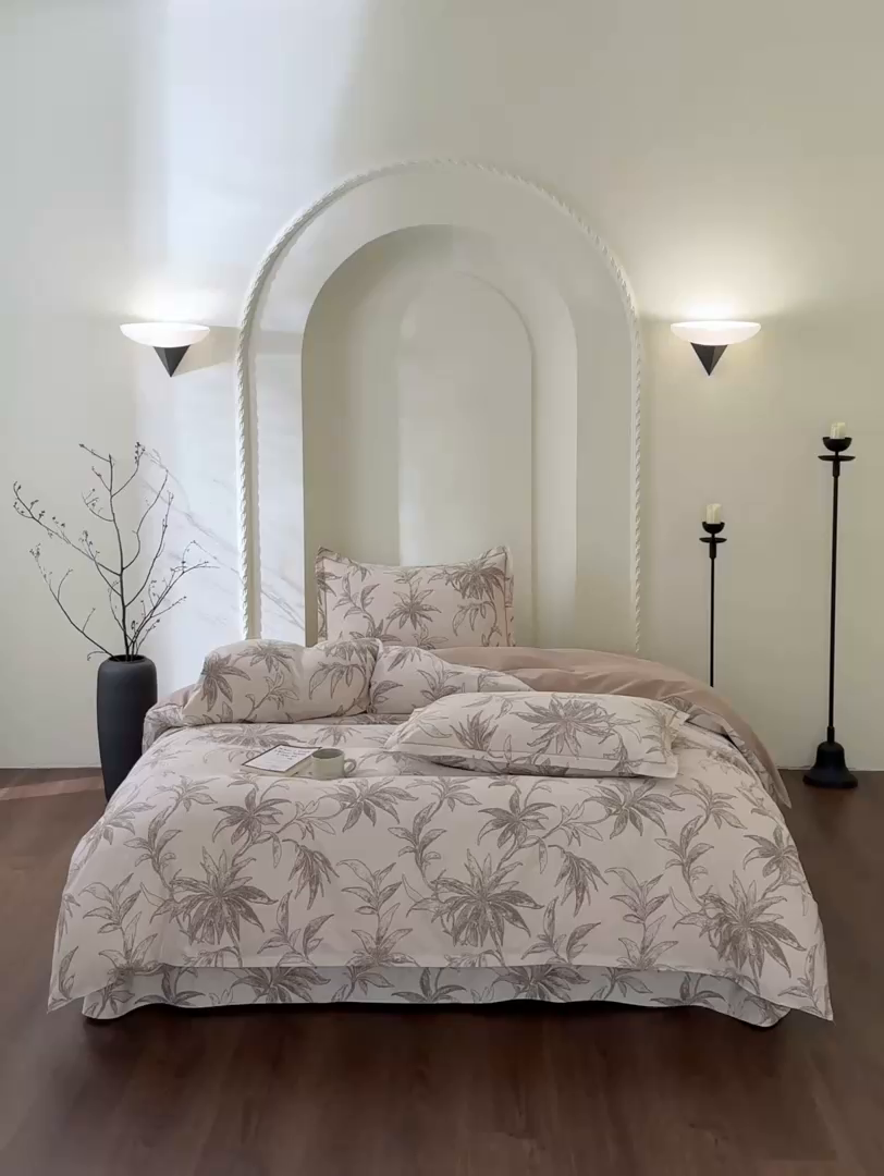 91家纺网 家纺一手货源 找家纺 慕绸家纺（原萌宝老粗布厂家） 2025秋冬新款加厚纯棉磨毛印花四件套 鎏金踪影