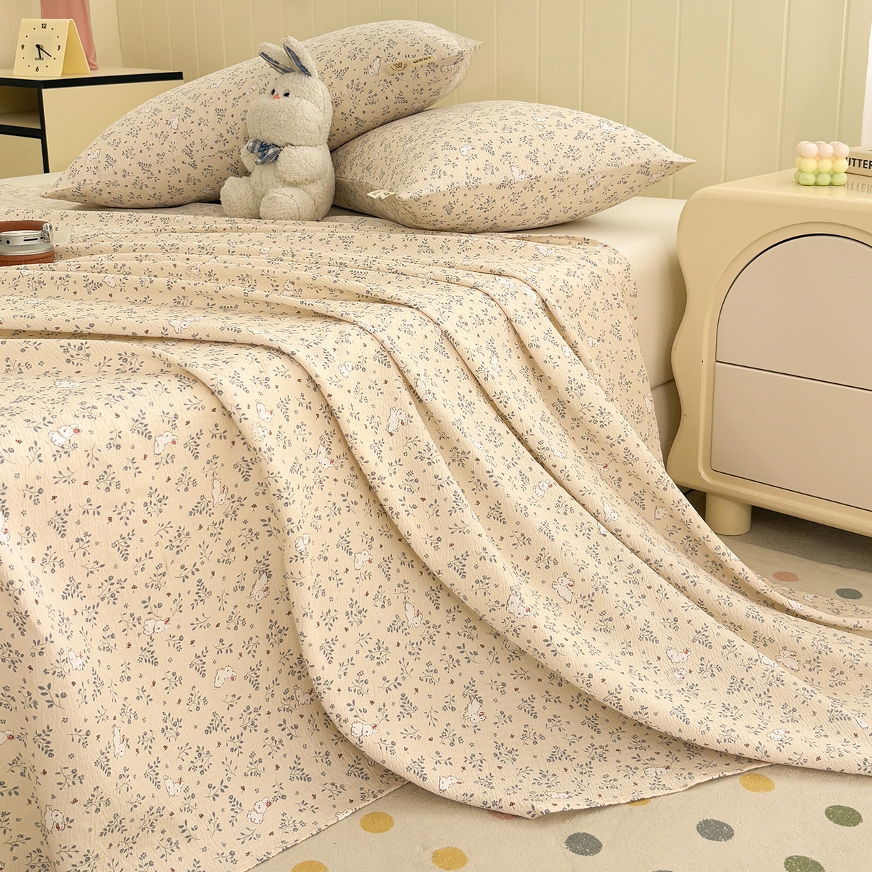 91家纺网 家纺一手货源 找家纺 青泽家纺 2025新款双层纱床单单品床单单件单床单 花园小兔