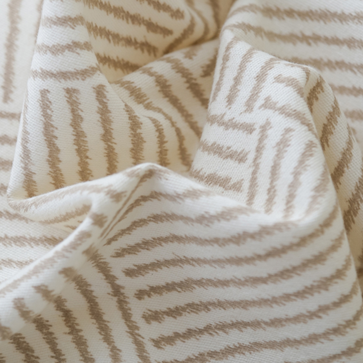 91家纺网 家纺一手货源 找家纺 慕绸家纺（原萌宝老粗布厂家） 2025秋冬新款加厚纯棉磨毛印花四件套 摩卡