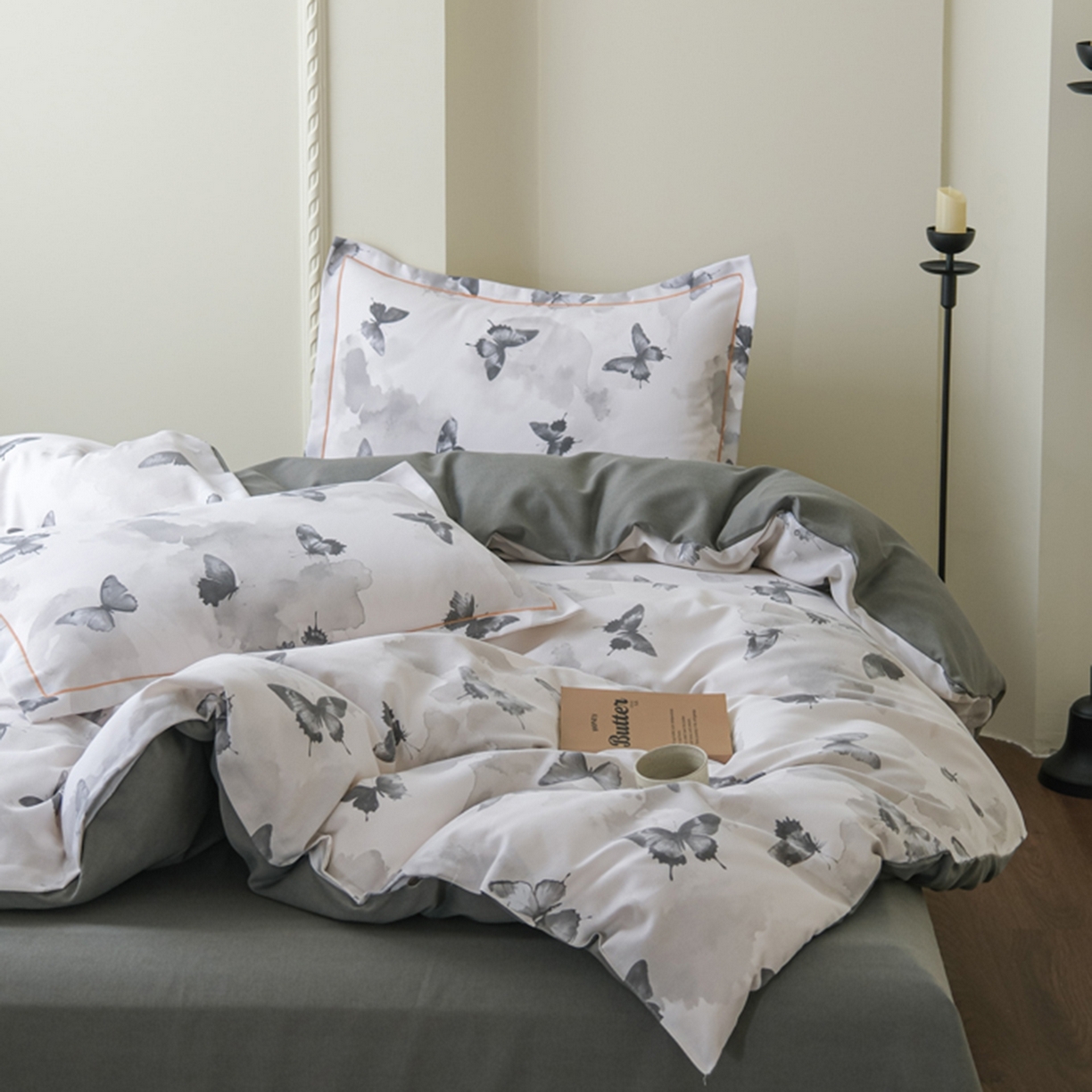 91家纺网 家纺一手货源 找家纺 慕绸家纺（原萌宝老粗布厂家） 2025秋冬新款加厚纯棉磨毛印花四件套 墨兰蝶