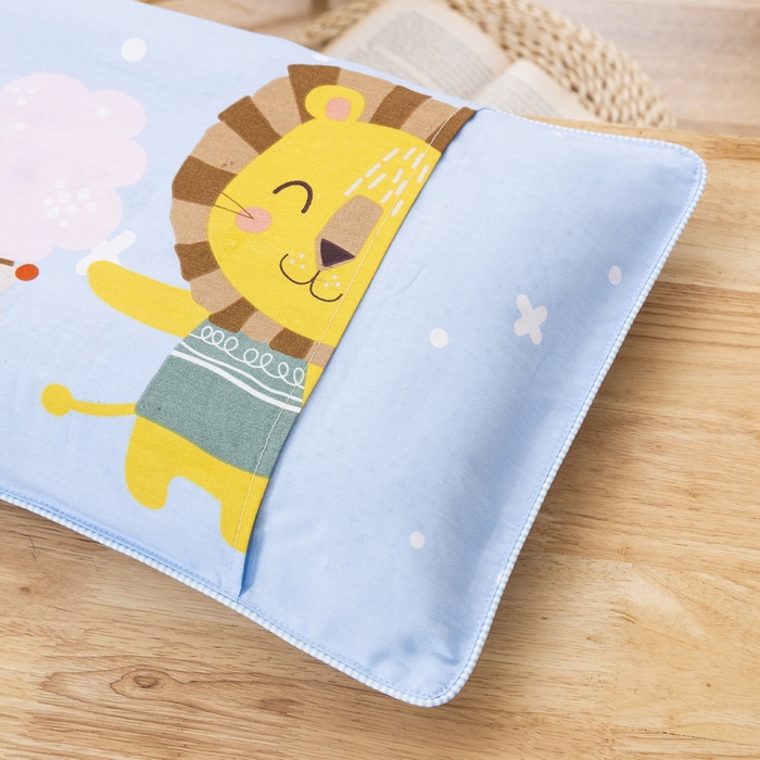 91家纺网 家纺一手货源 找家纺 大黄蜂家居家纺 2025新款纯棉卡通定位枕套 开心狮子