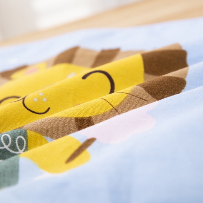 91家纺网 家纺一手货源 找家纺 大黄蜂家居家纺 2025新款纯棉卡通定位枕套 开心狮子