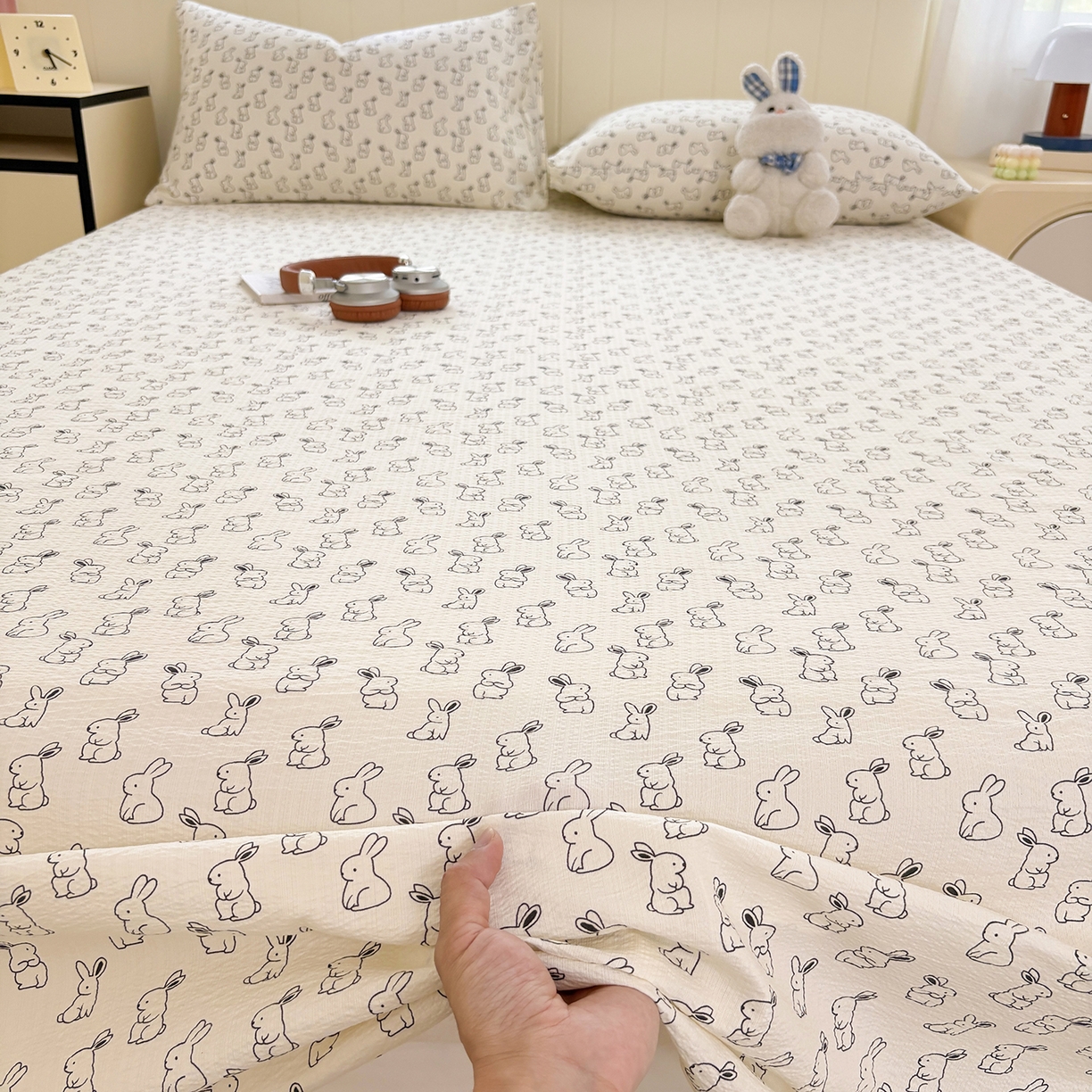 91家纺网 家纺一手货源 找家纺 青泽家纺 2025新款双层纱床单单品床单单件单床单 萌兔兔