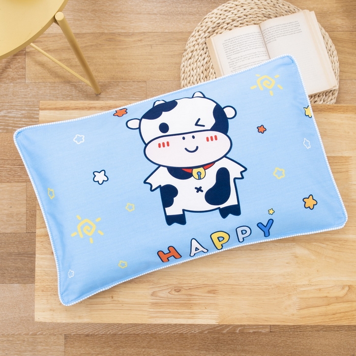 91家纺网 家纺一手货源 找家纺 大黄蜂家居家纺 2025新款纯棉卡通定位枕套 快乐牛牛蓝