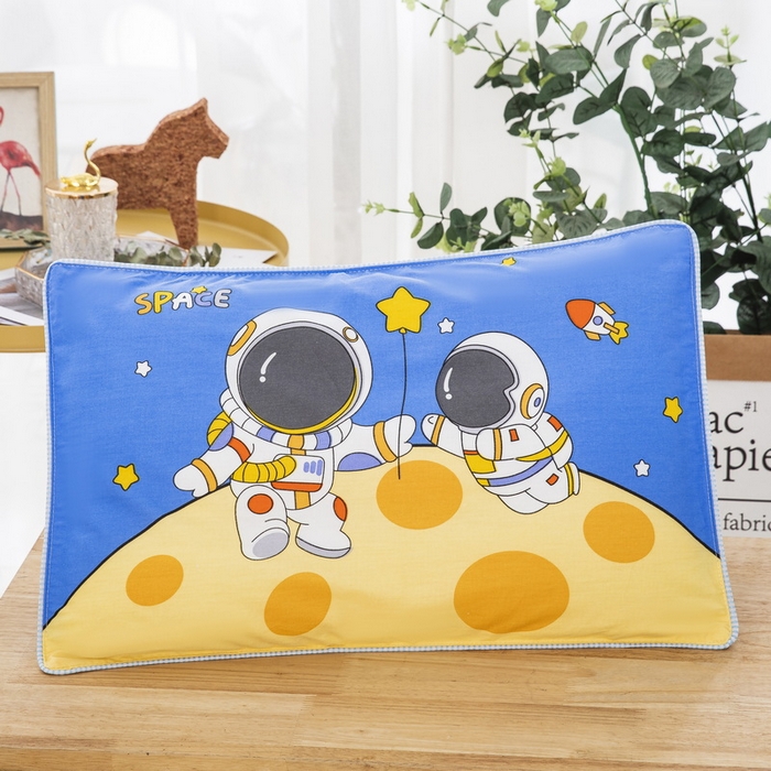 91家纺网 家纺一手货源 找家纺 大黄蜂家居家纺 2025新款纯棉卡通定位枕套 漫步月球