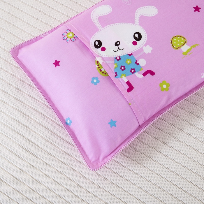 91家纺网 家纺一手货源 找家纺 大黄蜂家居家纺 2025新款纯棉卡通定位枕套 兔宝贝