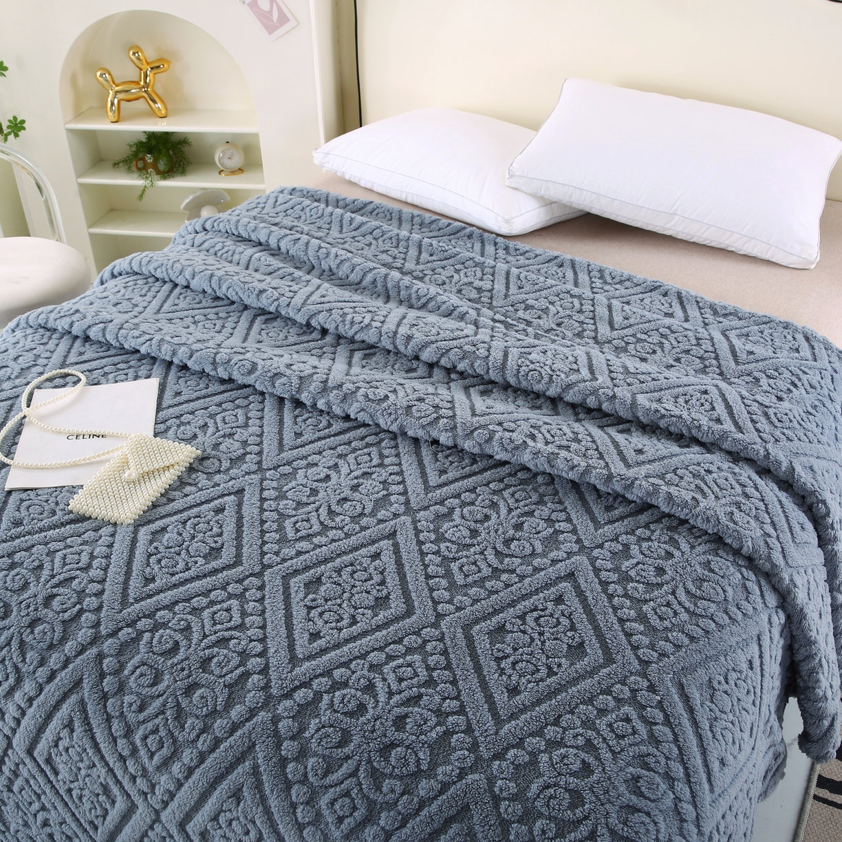 91家纺网 家纺一手货源 找家纺 巴木赫 2025新款如意阁塔芙绒毯子毛毯 雾蓝