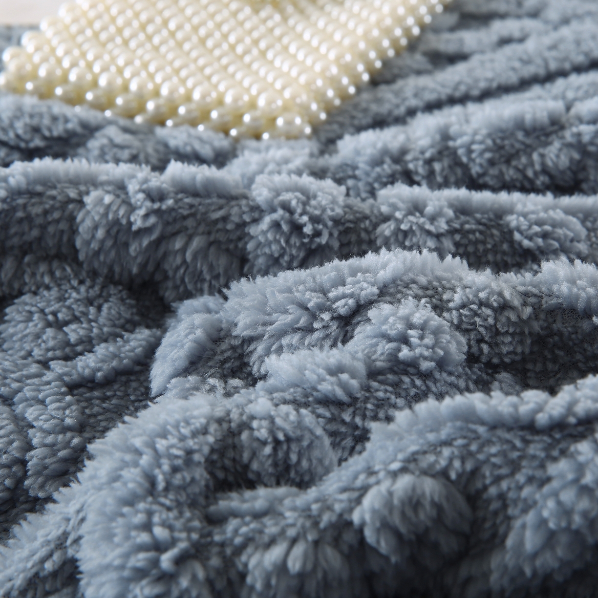 91家纺网 家纺一手货源 找家纺 巴木赫 2025新款如意阁塔芙绒毯子毛毯 雾蓝