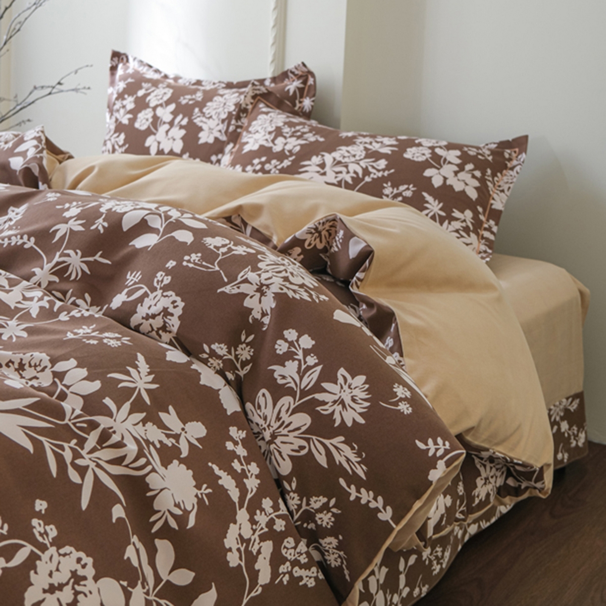 91家纺网 家纺一手货源 找家纺 慕绸家纺（原萌宝老粗布厂家） 2025秋冬新款加厚纯棉磨毛印花四件套 枝缦