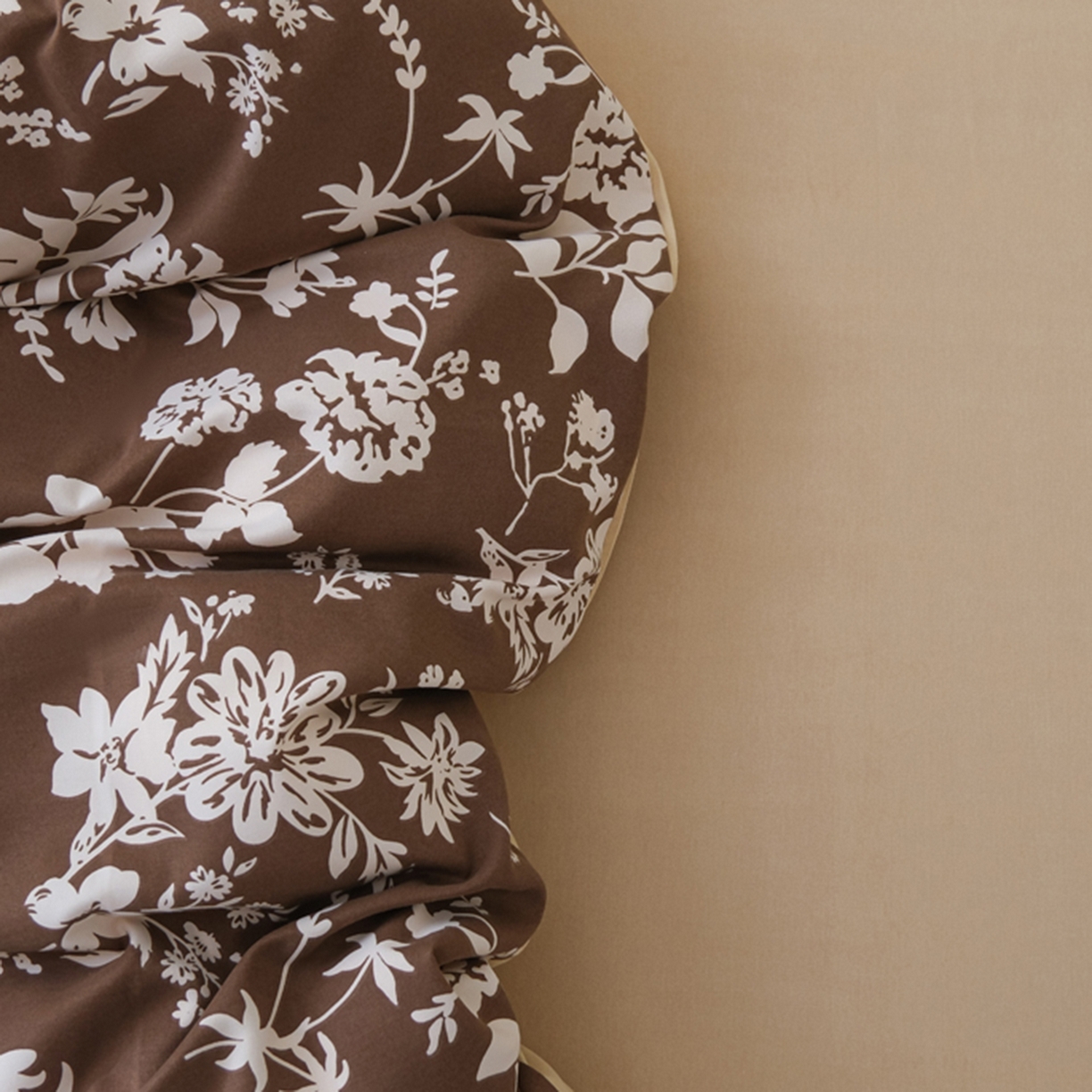 91家纺网 家纺一手货源 找家纺 慕绸家纺（原萌宝老粗布厂家） 2025秋冬新款加厚纯棉磨毛印花四件套 枝缦