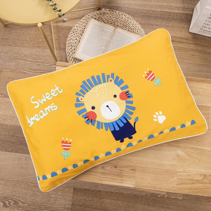 91家纺网 家纺一手货源 找家纺 大黄蜂家居家纺 2025新款纯棉卡通定位枕套小狮子